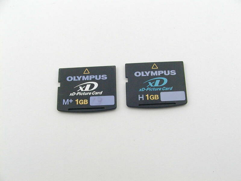 OLYMPUS オリンパス xD-Picture Card xDピクチャーカード 1GB メモリーカード2枚セット 動作確認済 送料無料