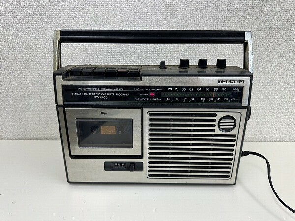 D038-X1-129 TOSHIBA 東芝 ラジオカセットレコーダー ラジカセ RT-3100D 通電確認済 現状品①