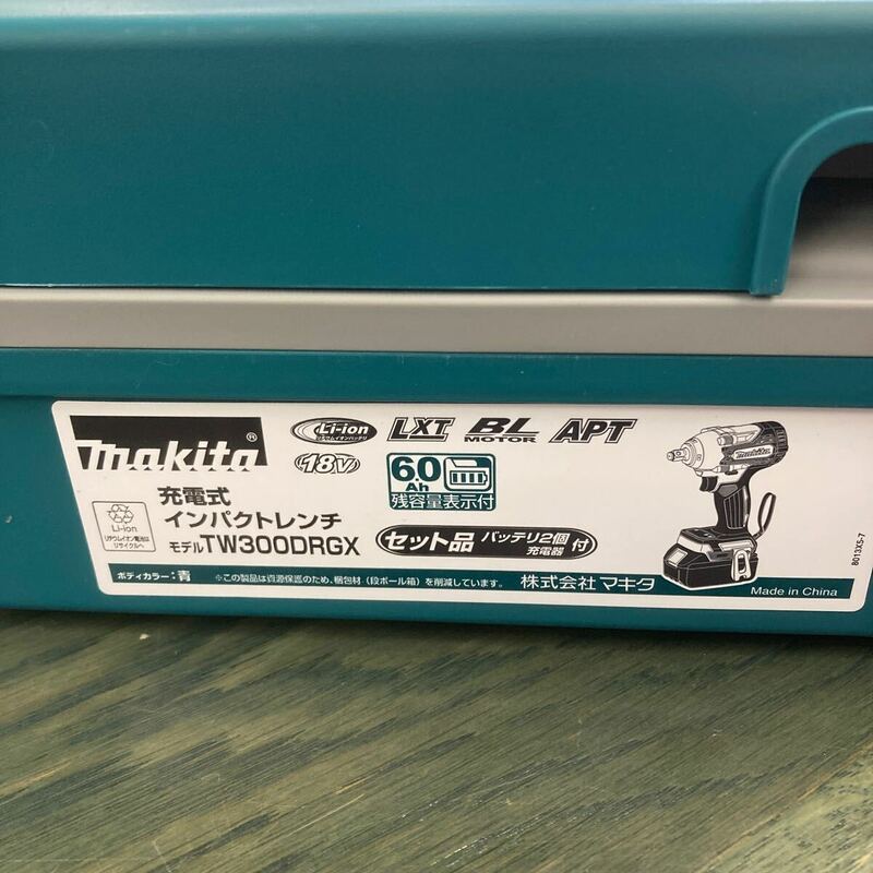 マキタ　 TW300DRGX　インパクトレンチ　純正バッテリー　新品