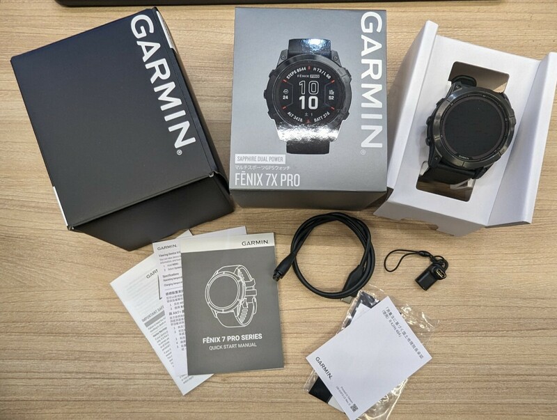 GARMIN FENIX 7X PRO スマートウォッチ マルチスポーツGPSウォッチ オマケ付き