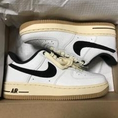 ★送料込み！！！★ 新品 NIKE AIR FORCE 1 '07 LX ナイキ エアフォース1 size 29cm