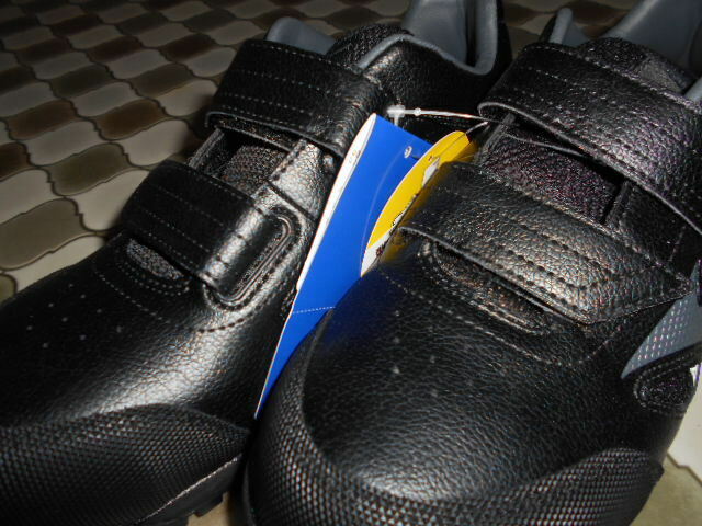 MIZUNO　ミズノ　プロテクティブスニーカー　セーフティシューズ安全靴　黒24㎝　オールマイティOS24L　F1GA190809