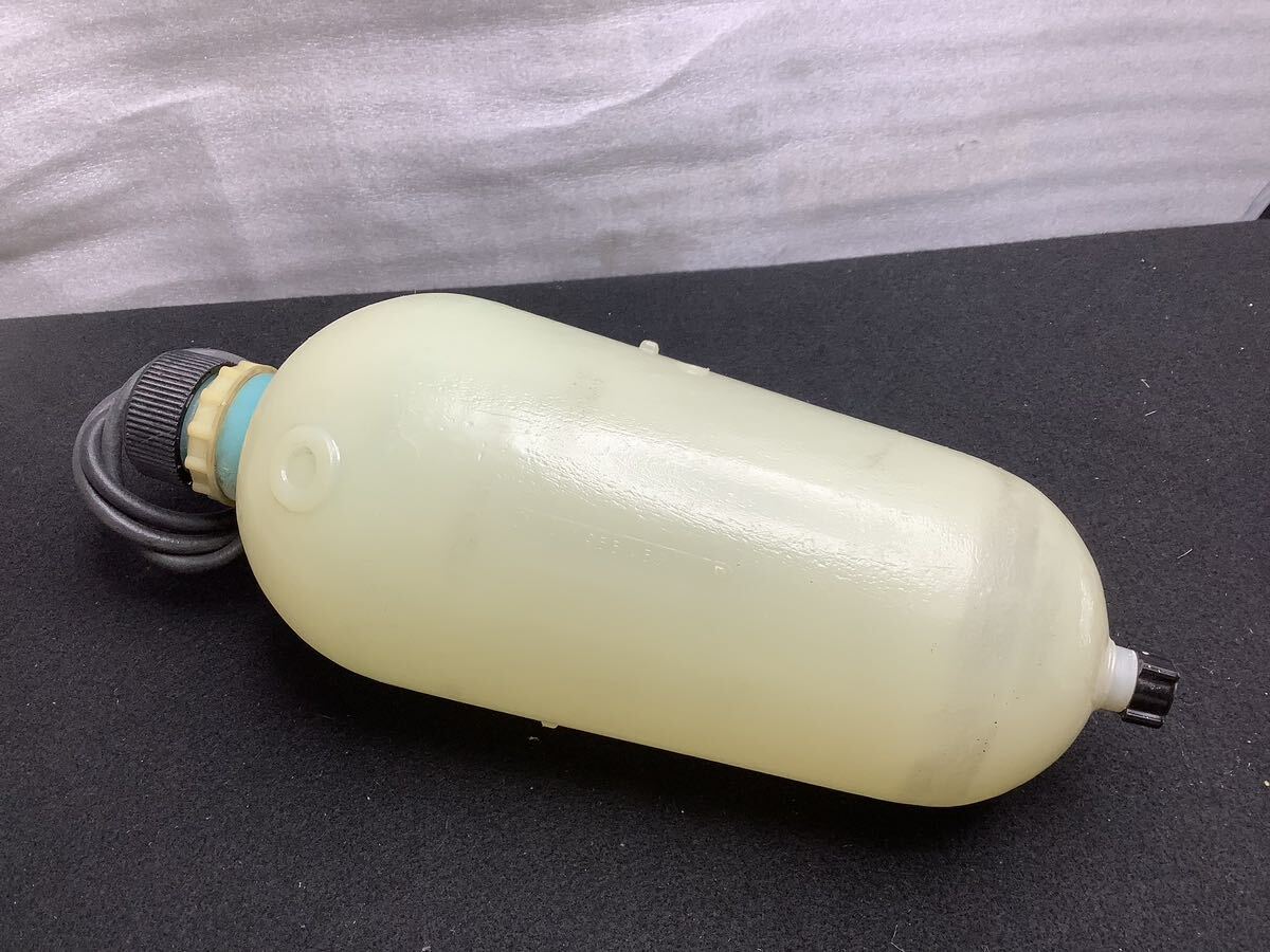 空冷ＶＷ　空冷ワーゲン　タイプ３　純正　ウィンド　ウォッシャー　タンク　HELPHOS ＶＷ純正　311 955 453 C
