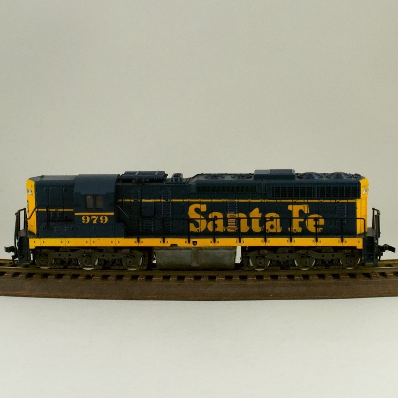 アメリカ Atlas ディーゼル機関車 SD24 Diesel No.7001 Santa Fe 鉄道模型