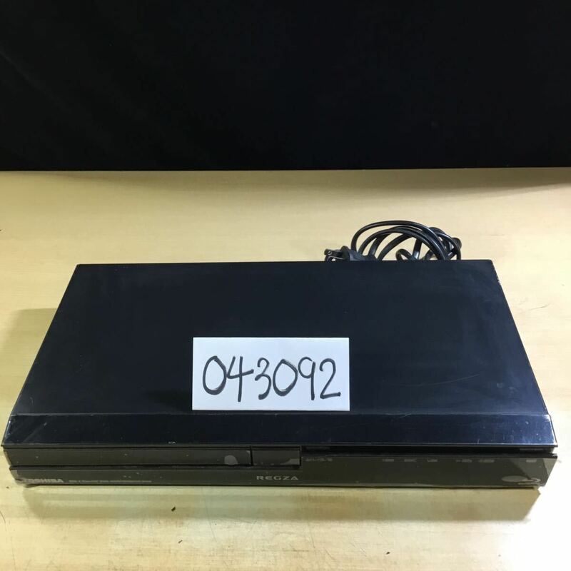 【送料無料】(043092F) 2012年製 TOSHIBA DBR-C100 ブルーレイディスクレコーダー ジャンク品