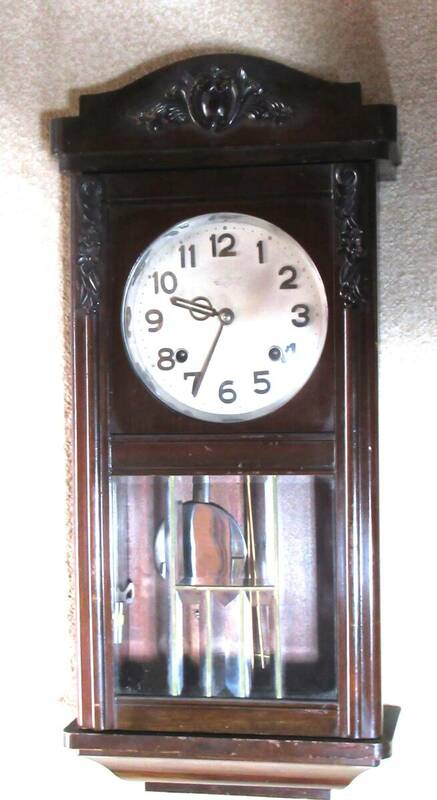 木彫古時計　時報２度打ち振り子時計　掛時計　古道具　ネジ巻きアンティークゼンマイ時計