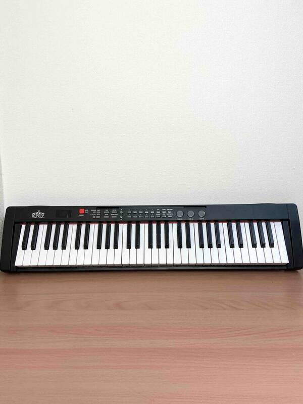 RIZKIZ リズキズ 電子キーボード 61鍵盤 電子ピアノ Y333