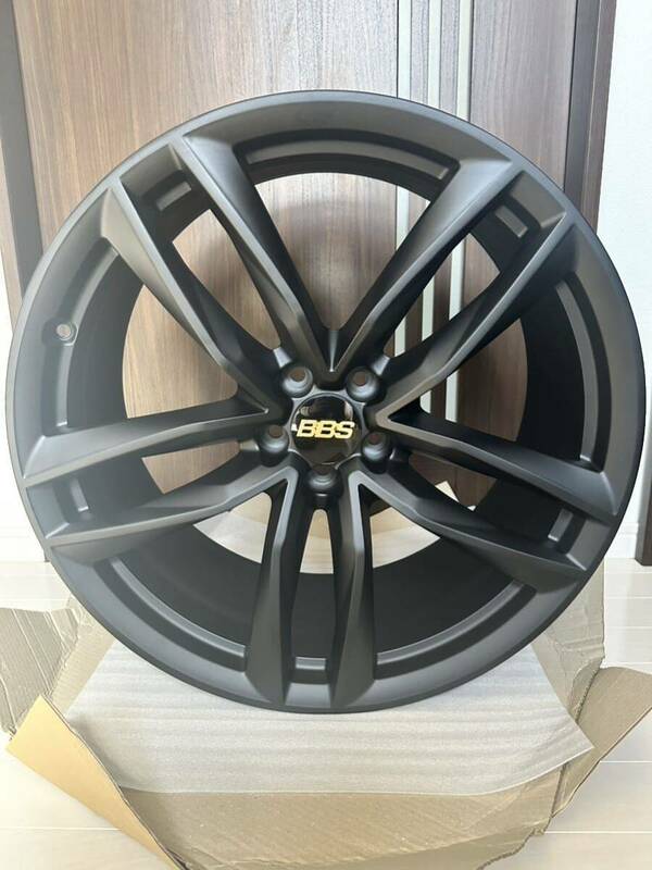 美品 AUDI アウディ純正 21インチ 9.5J +25 PCD112 マットブラック塗装品 4本 A6 A7 A8 S6 S7 S8 RS6 RS7 RS8