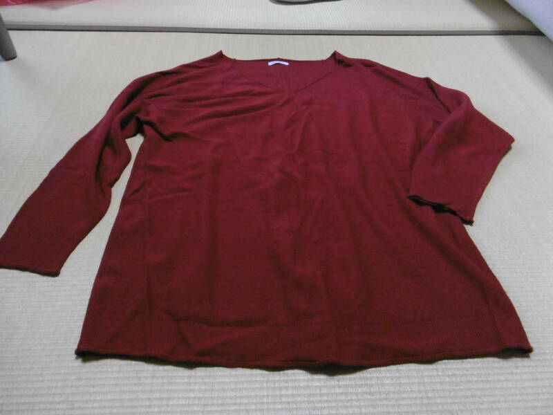 長袖セーター（赤）