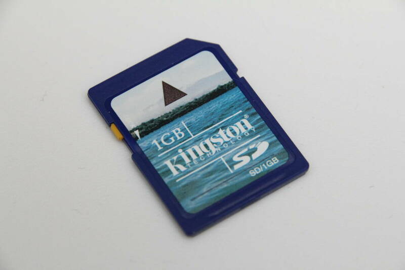 1GB SDカード　Kingston