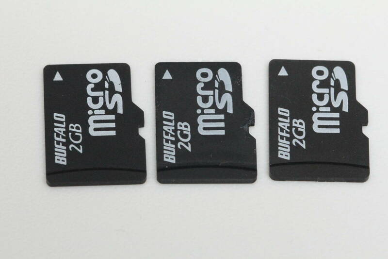 2GB microSDカード BUFFALO ●3枚セット●