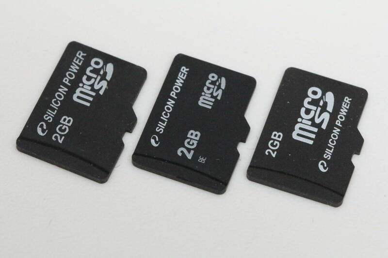 2GB microSDカード SILICON POWER ●3枚セット●