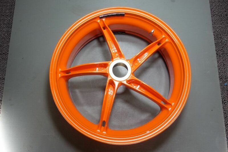 1290 リアホイール スーパーデューク SuperDuke R KTM 純正 17x6.00 61710003000EB #R20240402