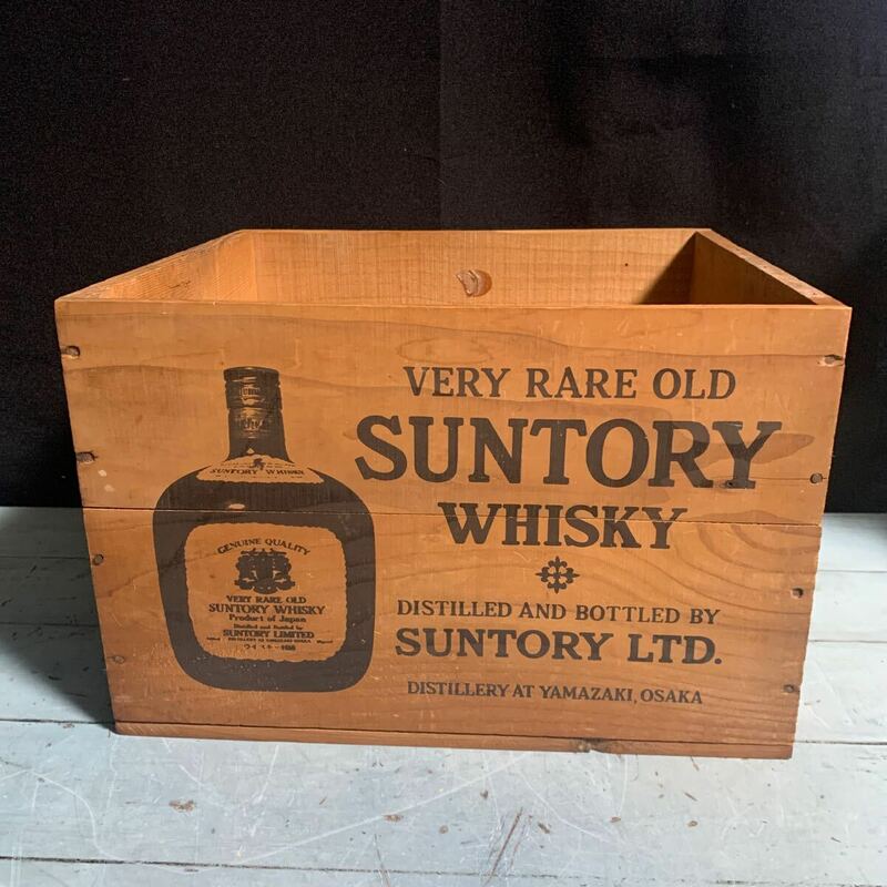 SUNTORY WHISKY 木箱 サントリー オールド ウイスキー ケース 木製 レトロ 空き箱 飾り 店舗 インテリア ディスプレイ(9543)
