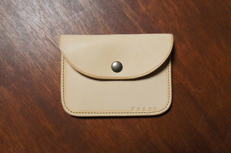 ヌメ革製 シンプル 大きいカード入れ 生成り BC6 コインケース 小銭入れ 財布 本革製 レザー 日本製 BOSSA メンズ マルチケース
