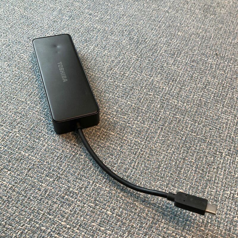即決　翌日発送　TOSHIBA USB-C to HDMI/VGA Travel Adapter PA5272U-2PRP ポート拡張アダプター