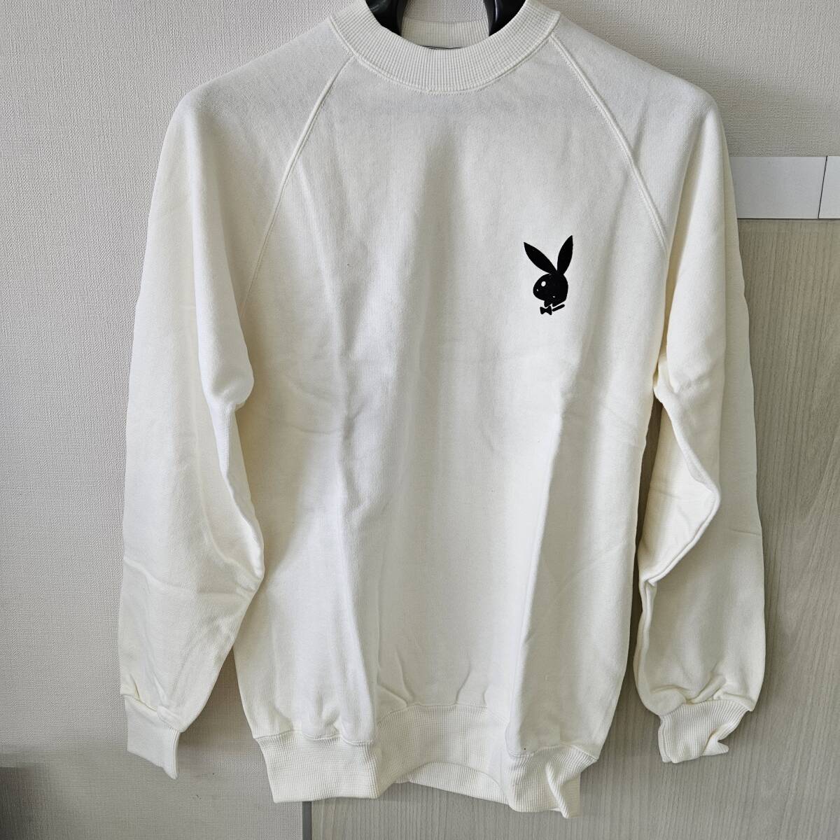【外部-0751】(未使用品)PLAYBOY プレイボーイ NIKKA ニッカ トレーナー レディース Mサイズ程度 大きめ/白色/ホワイト(MS)