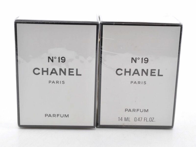 未使用 14ml Chanel シャネル No19 PARFUM パルファム 2セット 箱付き b0306034