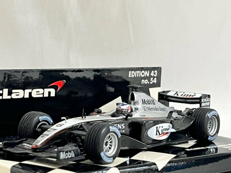ミニチャンプス 1/43 マクラーレン メルセデス MP4-18 テストカー F1グランプリ 2003 キミ・ライコネン