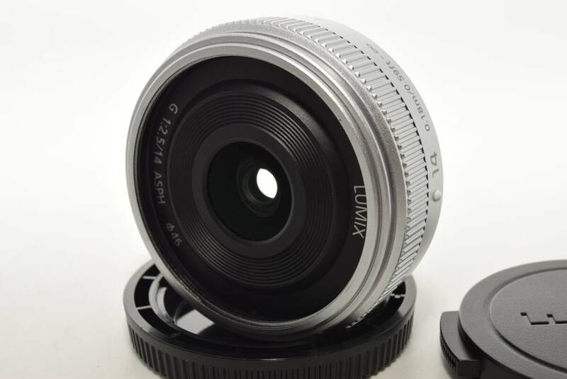 【特上品】 パナソニック 単焦点 広角レンズ マイクロフォーサーズ用 ルミックス G 14mm/F2.5 ASPH. シルバー H-H014A-S　#6972
