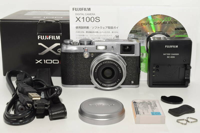 【新品級の特上品】 FUJIFILM デジタルカメラ X100S F FX-X100　＃6543