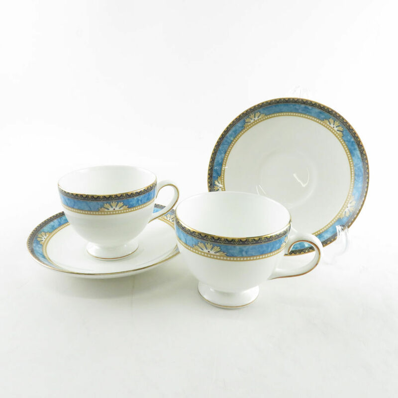 美品 WEDGWOOD ウェッジウッド CURZON カーゾン ティーカップ＆ソーサー 2客 ペア リー 金彩 花柄 フラワー SU6726A3