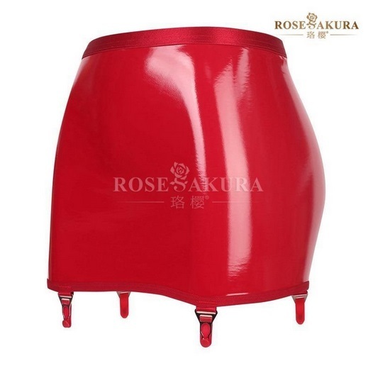 送料無料・新作　ROSESAKURA・8316　RED　PUエナメル光沢クラシック/レトロデザイン4バックル　ガーターベルト 
