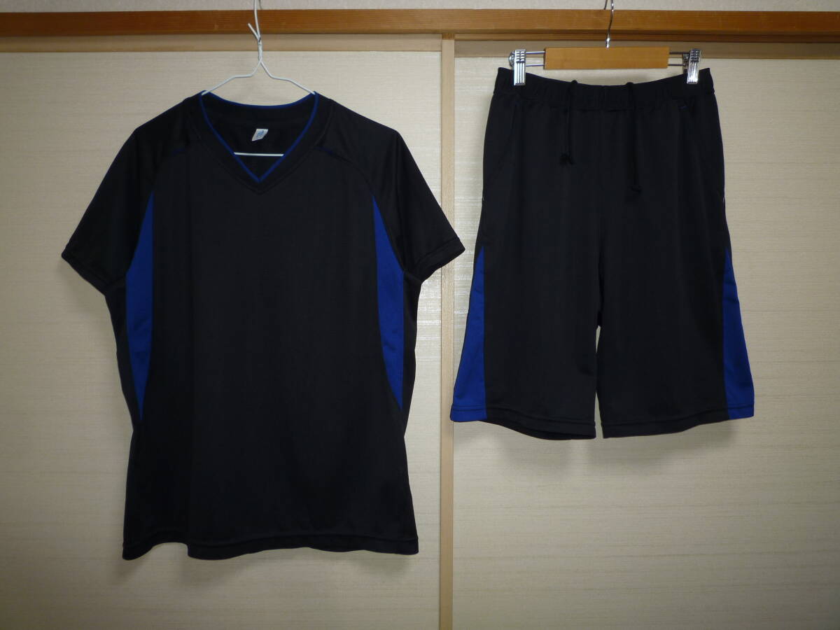 ユニクロ BODY TECH 上下 黒 トップスMサイズ パンツSサイズ