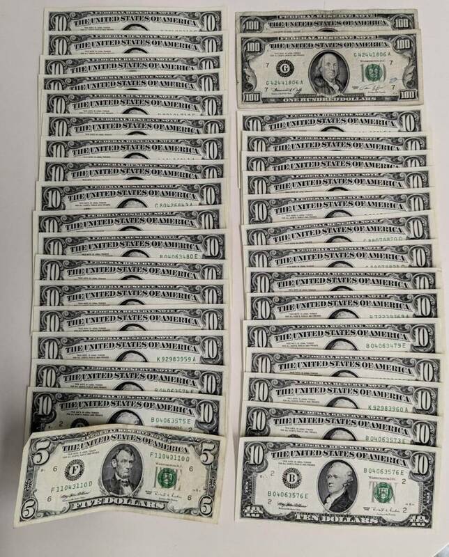 ■米ドル　アメリカドル　旧紙幣　USドル　ドル紙幣　おまとめ　5ドル　10ドル　100ドル　額面合計 515ドル