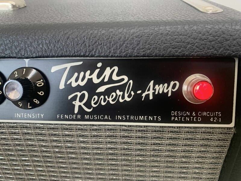 FENDER 65 TWIN REVERB-AMP (きれい)