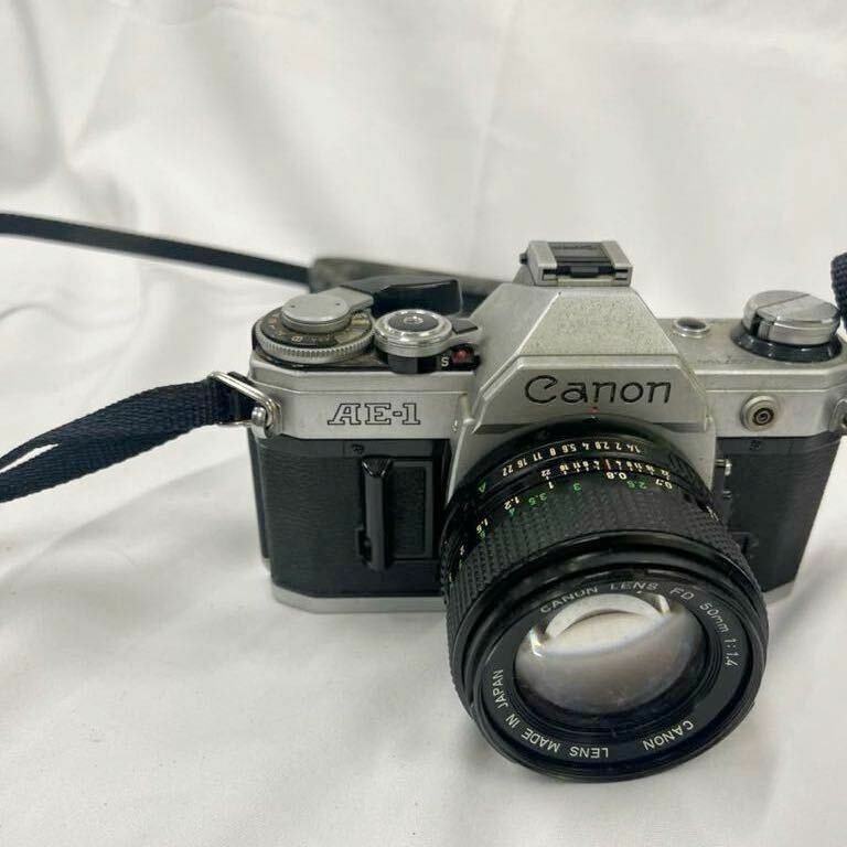 ② Canon AE-1 一眼レフ フィルムカメラ レンズ付き ジャンク品