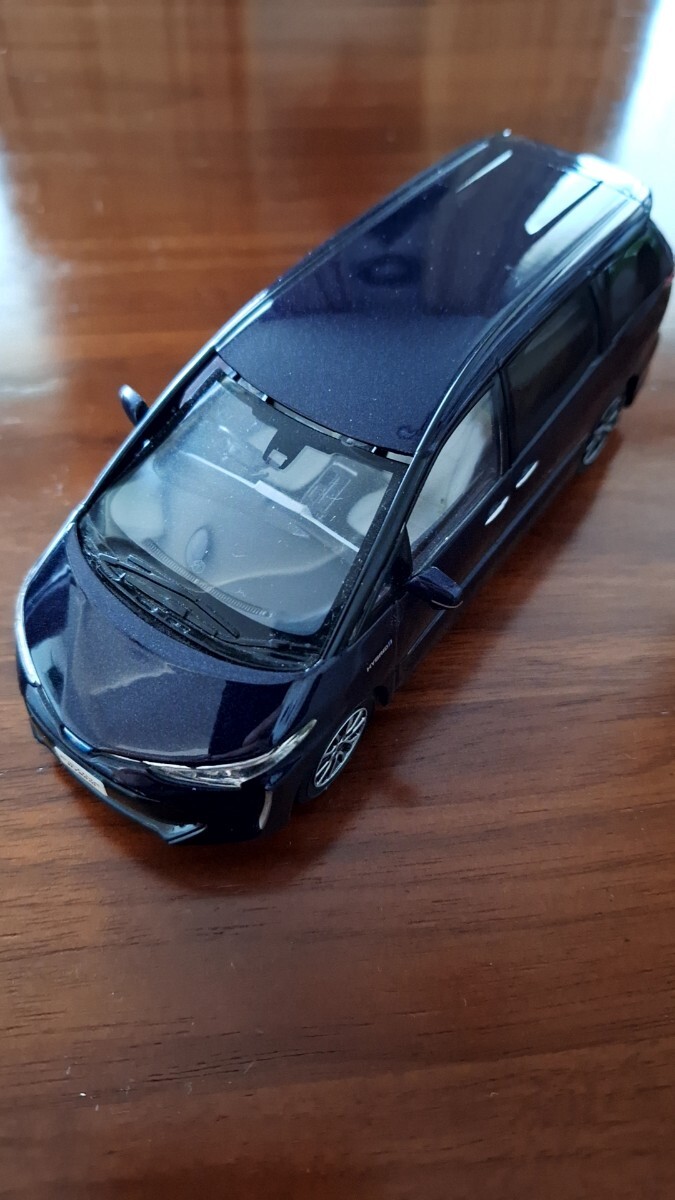 ガラス浮き有 1/30 トヨタ純正 エスティマハイブリッド 非売品 カラーサンプルミニカー220スパークリングブラックパールクリスタルシャイン