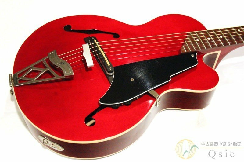 [良品] VOX giulietta VGA-3PS Trans Red ピックギターのようなルックスですが、ピエゾピックアップ付きで使いやすいモデルです。 [QK651]