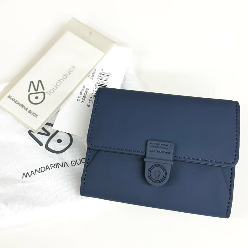 【70602-2BS】未使用・展示処分品　MANDARINA DUCK マンダリナダック　二つ折り財布　コンパクトウォレット　PVP0413T　ネイビー