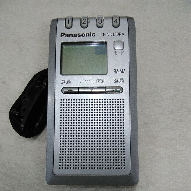 g_t X082 AM/FMラジオ 松下電器　AM/FMラジオ　「Panasonic RF-ND180RA」