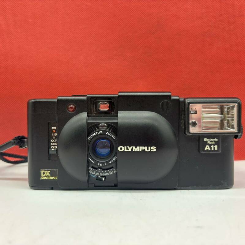 ◆ OLYMPUS XA4 MACRO コンパクトフィルムカメラ A11 Electronic Flash シャッターOK 現状品 通電確認済 オリンパス