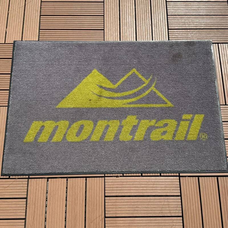 非売品　店舗販促品　トレイルランニング　シューズ　Columbia コロンビア Montrail モントレイル　フィッティングマット