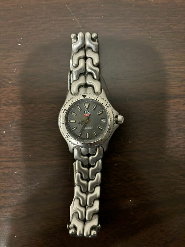 タグホイヤー TAG HEUER 腕時計 プロフェッショナル クォーツ 稼働品 デイト 200m Bランク