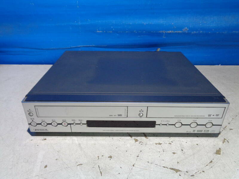 TOSHIBA AK-V200 VHS一体型HDD＆DVDビデオレコーダー ジャンク