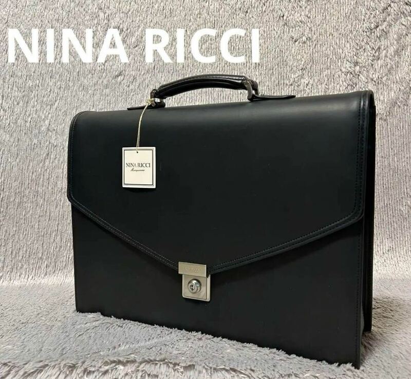 NINA RICCI ニナリッチ　レザービジネスバッグ　ブリーフケース　ブラック　ビジネスバッグ ブリーフケース レザー