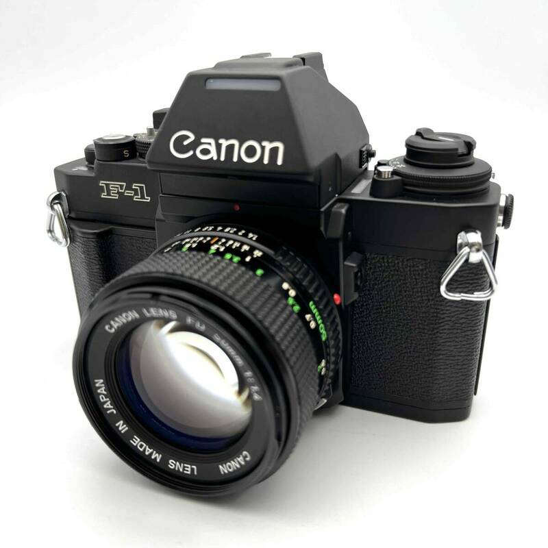 【美品】Canon キヤノン New F-1 AEファインダー ブラック 一眼レフカメラ フィルムカメラ ＋CANON LENS FD 50mm F1.4