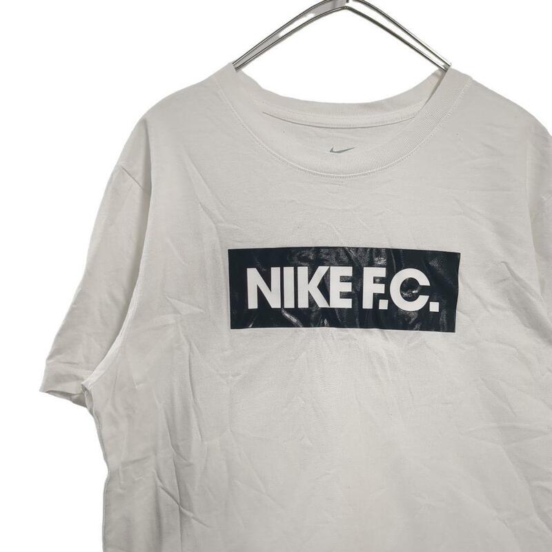 NIKE プリントロゴ　半袖Tシャツ　白黒　メンズS　c8