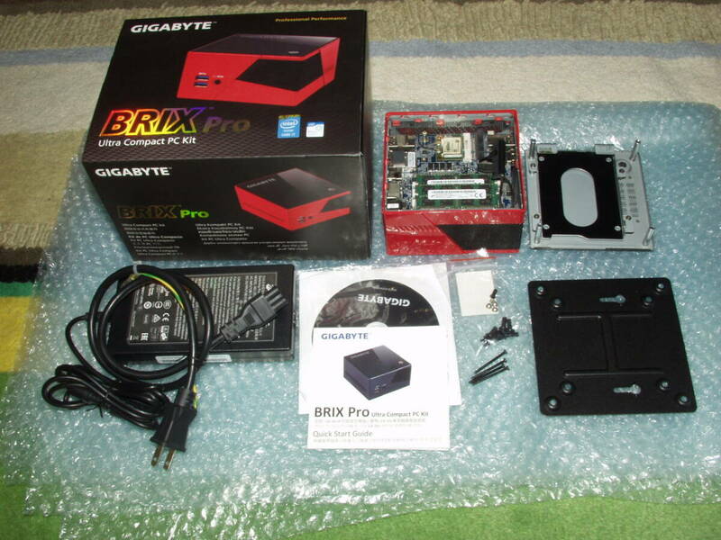 ■□GIGABYTE ミニPCベアボーン BRIX Core-i7 Iris-Pro GB-BXi7-4770R メモリ付中古動作品1□■