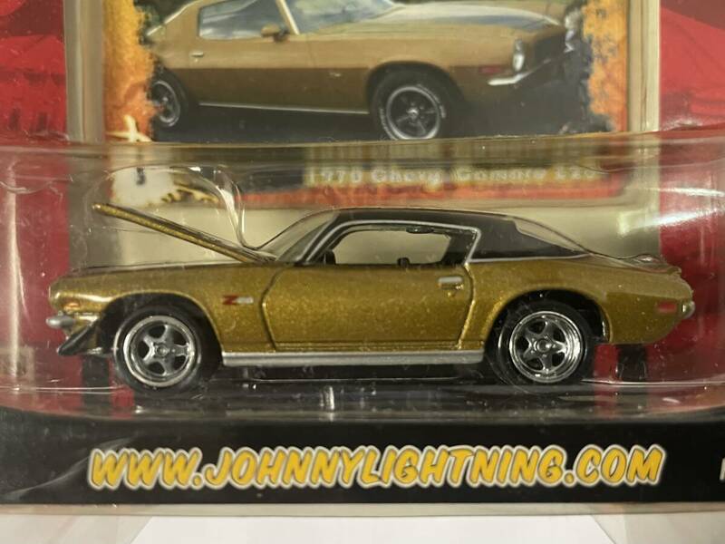 JOHNNY LIGHTNING 1/64 70 Chevy Camaro Z 28