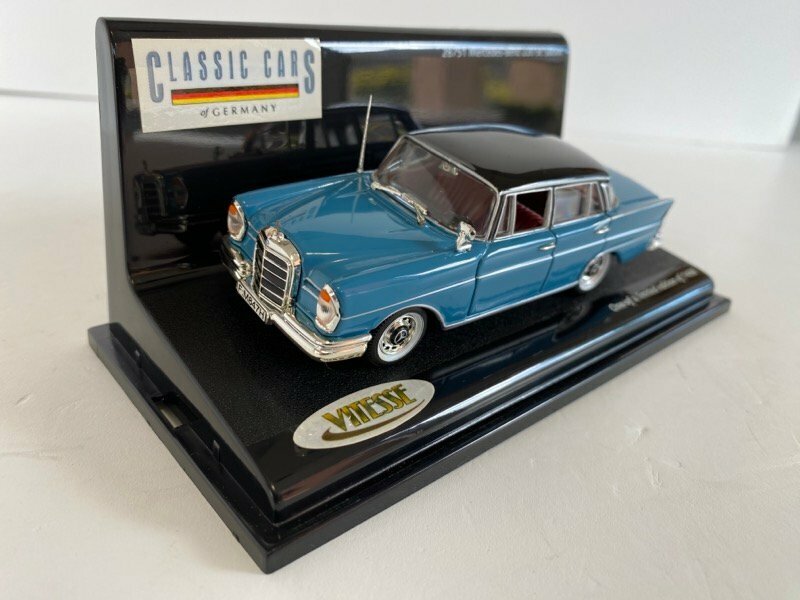 1/43 VITESSE Mercedes Benz 220 SE Saloon limited edition 1488 ☆ちょこオク☆80