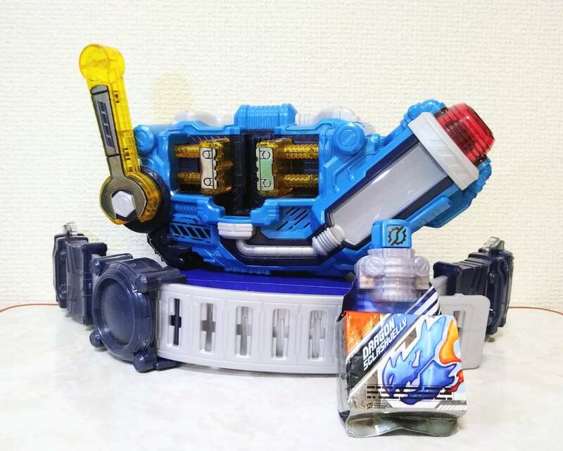 【送80サイズ】仮面ライダービルド 変身ベルト DXスクラッシュドライバー