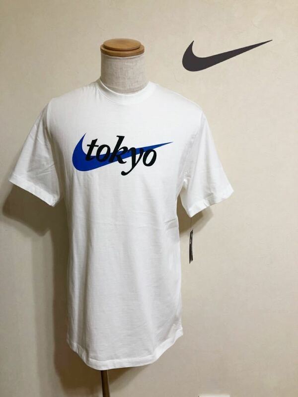 【新品】 NIKE tokyo ナイキ 東京 ビッグロゴ Tシャツ クルーネック トップス ホワイト USサイズL 半袖 白 DA8858-100