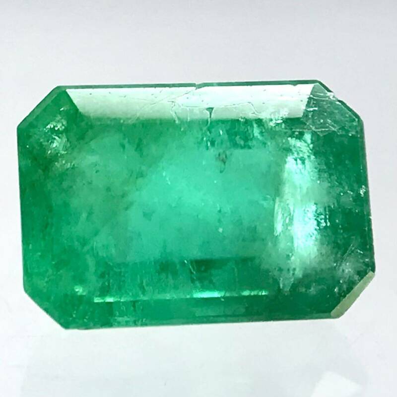 (天然エメラルド0.442ct)m 約5.2×3.6mmソーティング付 ルース 裸石 宝石 ジュエリーjewerly emerald i