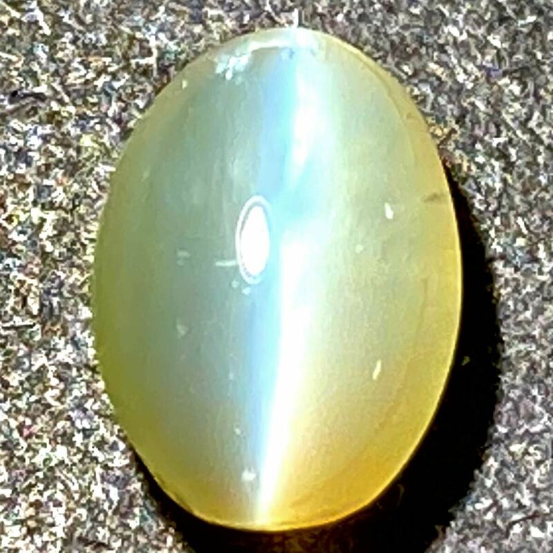 (天然クリソベリルキャッツアイ0.830ct)m 約6.1×4.2mm ルース 裸石 宝石 ジュエリー chrysoberyl cats eye K