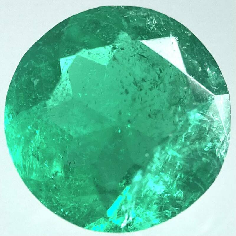 (天然エメラルド0.529ct)m 約5.6×5.5mmソーティング付 ルース 裸石 宝石 ジュエリーjewerly emerald テDE0 K